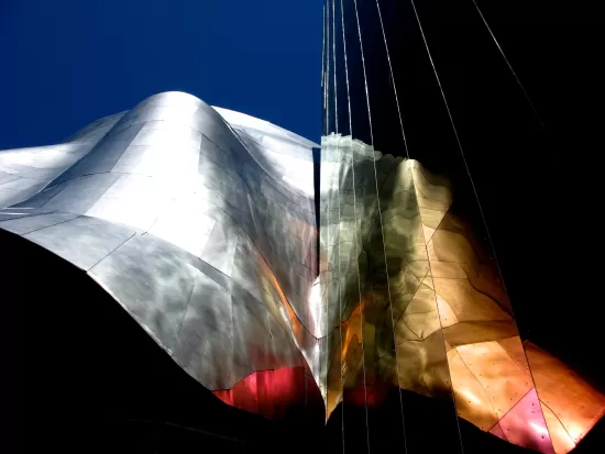 Reflections on esteel building